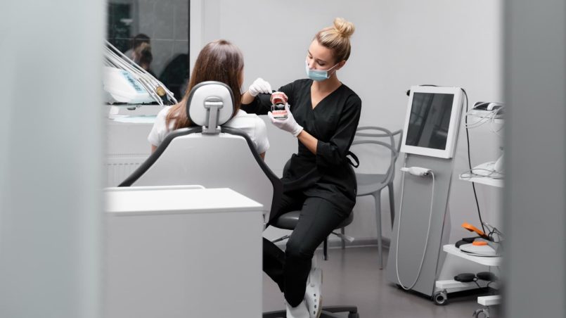 La importancia de mantener una óptima salud bucodental avances y tendencias en el sector de la clínica dental